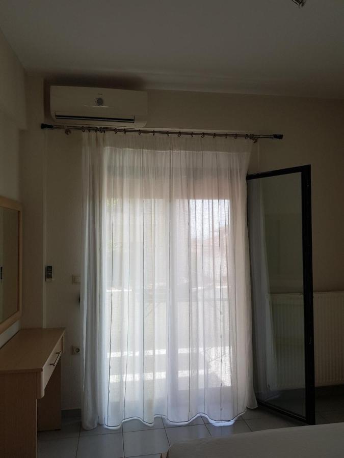 Lemon Flowers Apartments 尼尔斯吉尼 外观 照片