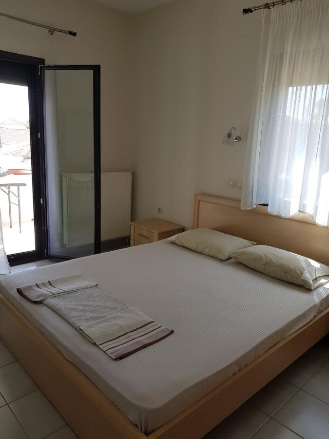 Lemon Flowers Apartments 尼尔斯吉尼 外观 照片