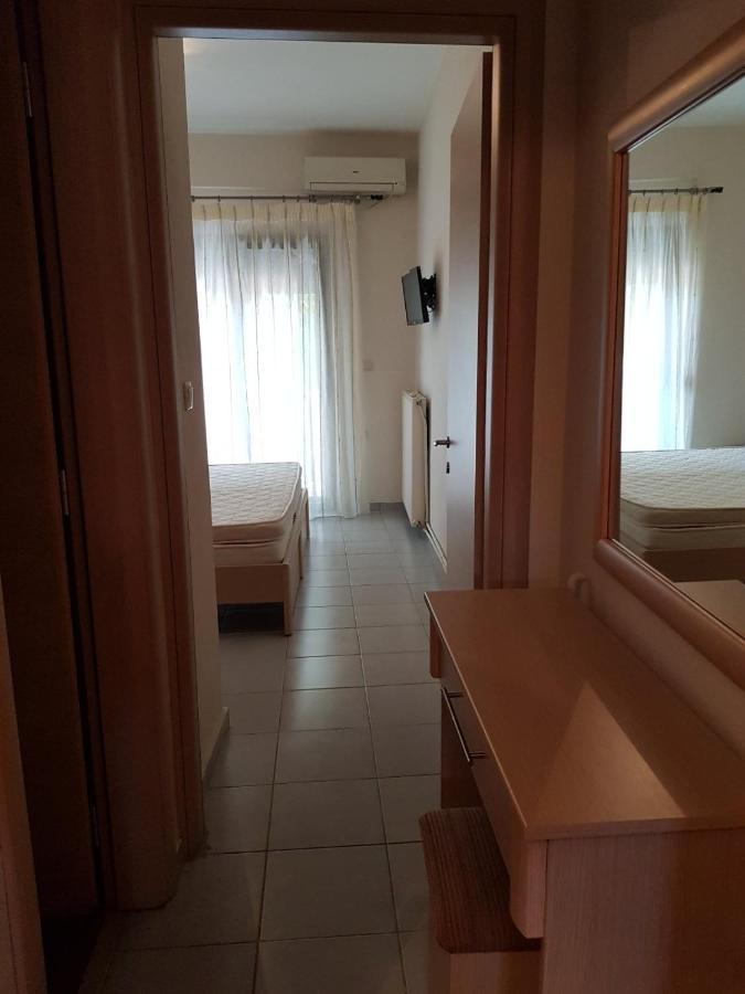 Lemon Flowers Apartments 尼尔斯吉尼 外观 照片