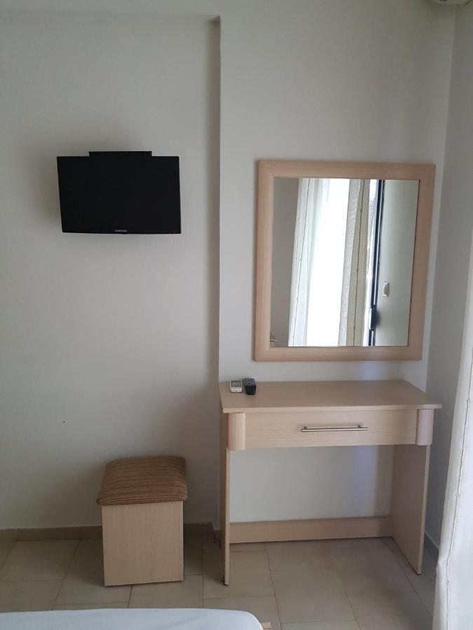 Lemon Flowers Apartments 尼尔斯吉尼 外观 照片