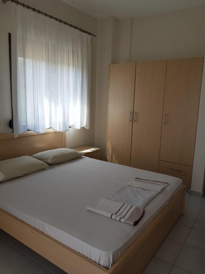 Lemon Flowers Apartments 尼尔斯吉尼 外观 照片